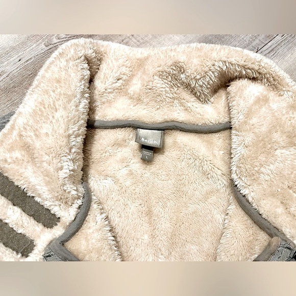 Bench luxuriously cozy jacket! - Picture 2 of 2